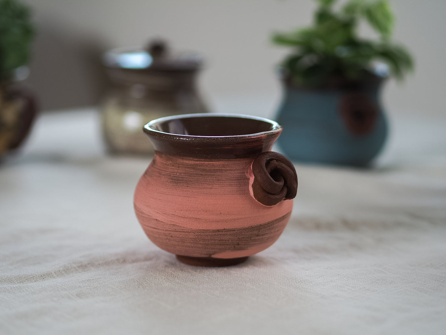 mist knotted mug